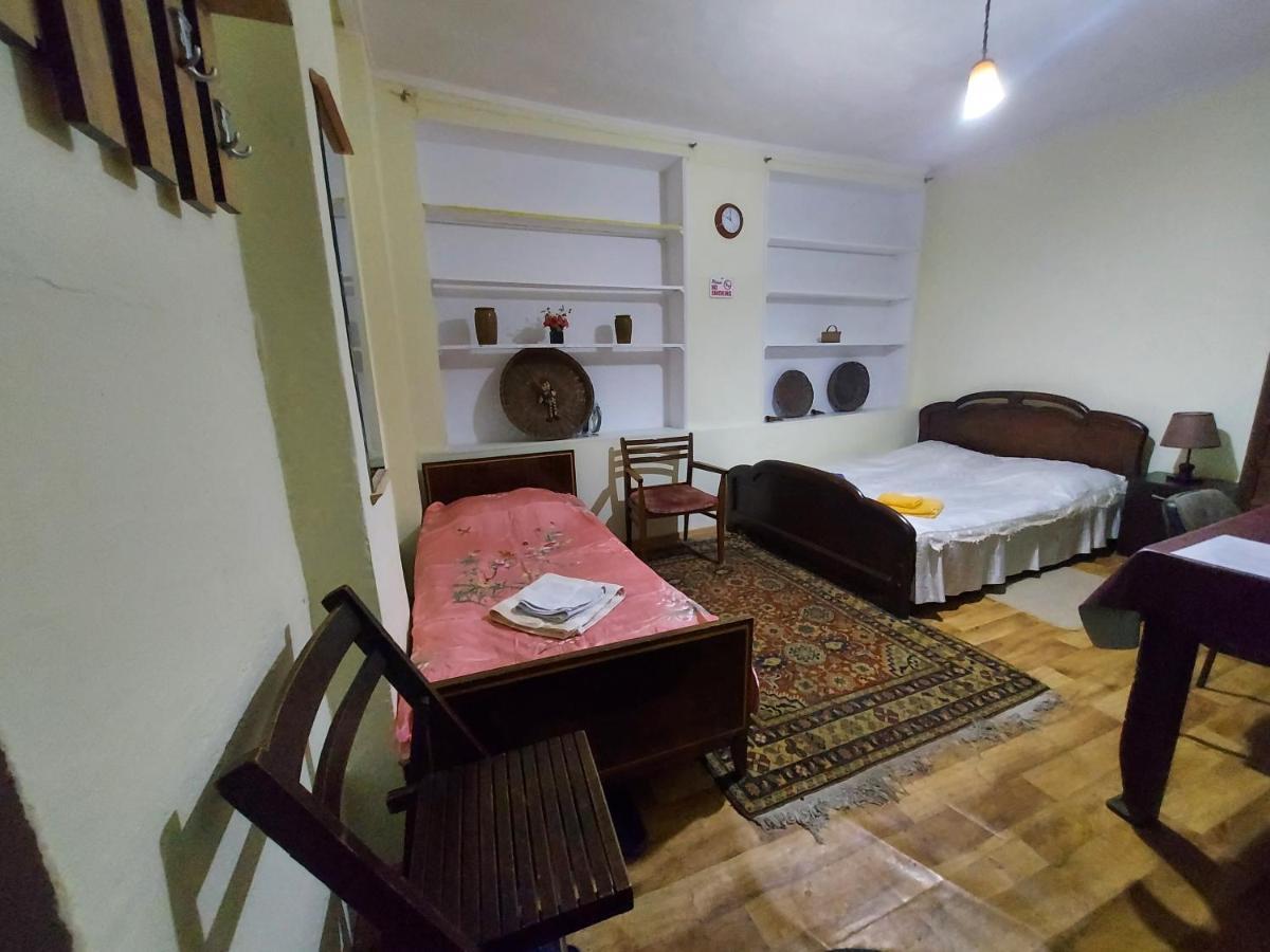 Cozy House I Lägenhet Tbilisi Exteriör bild