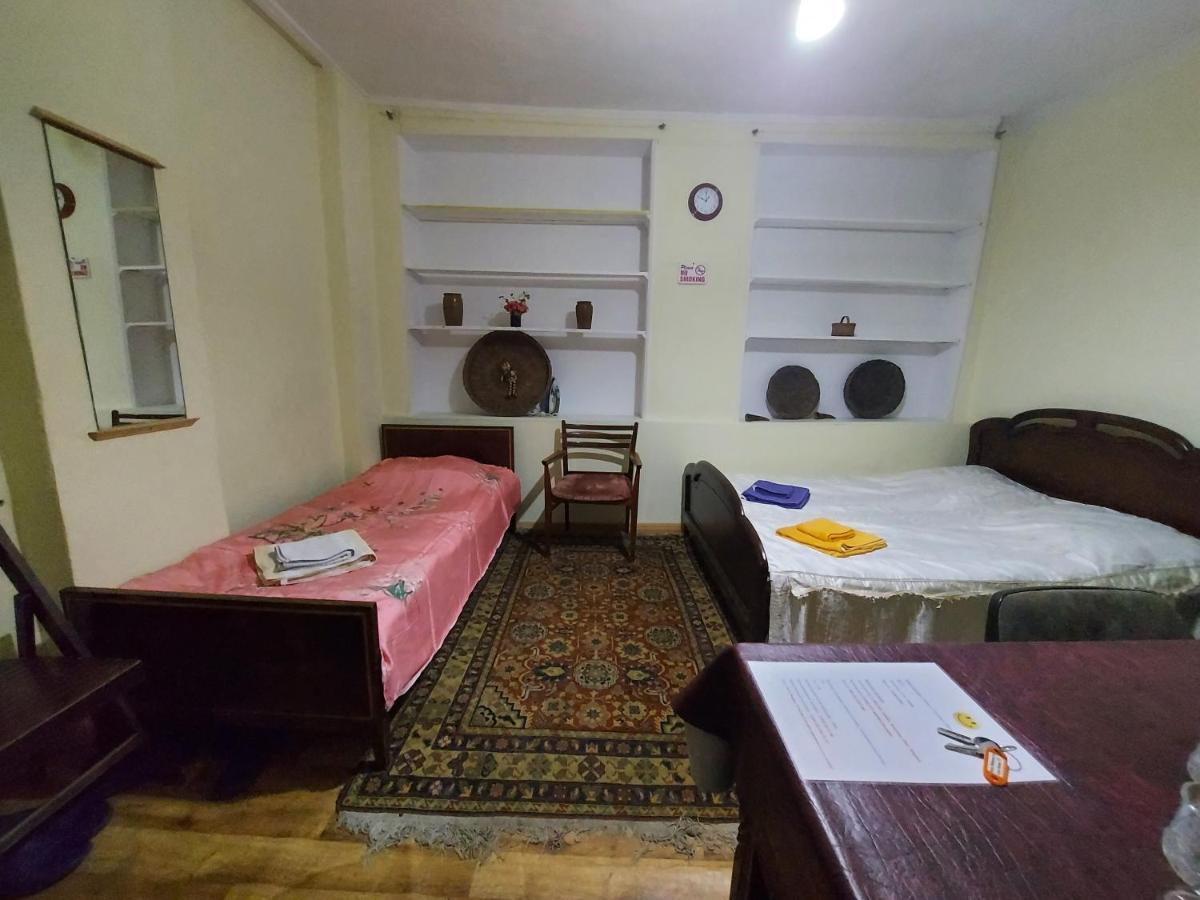 Cozy House I Lägenhet Tbilisi Exteriör bild